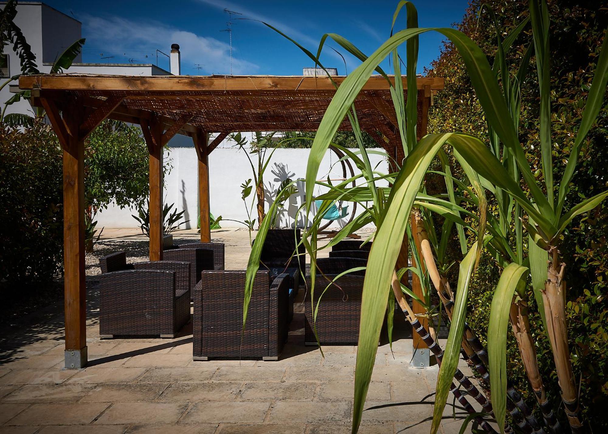 Il Giardino Di Flora Con Piscina Hotel Lecce Kültér fotó
