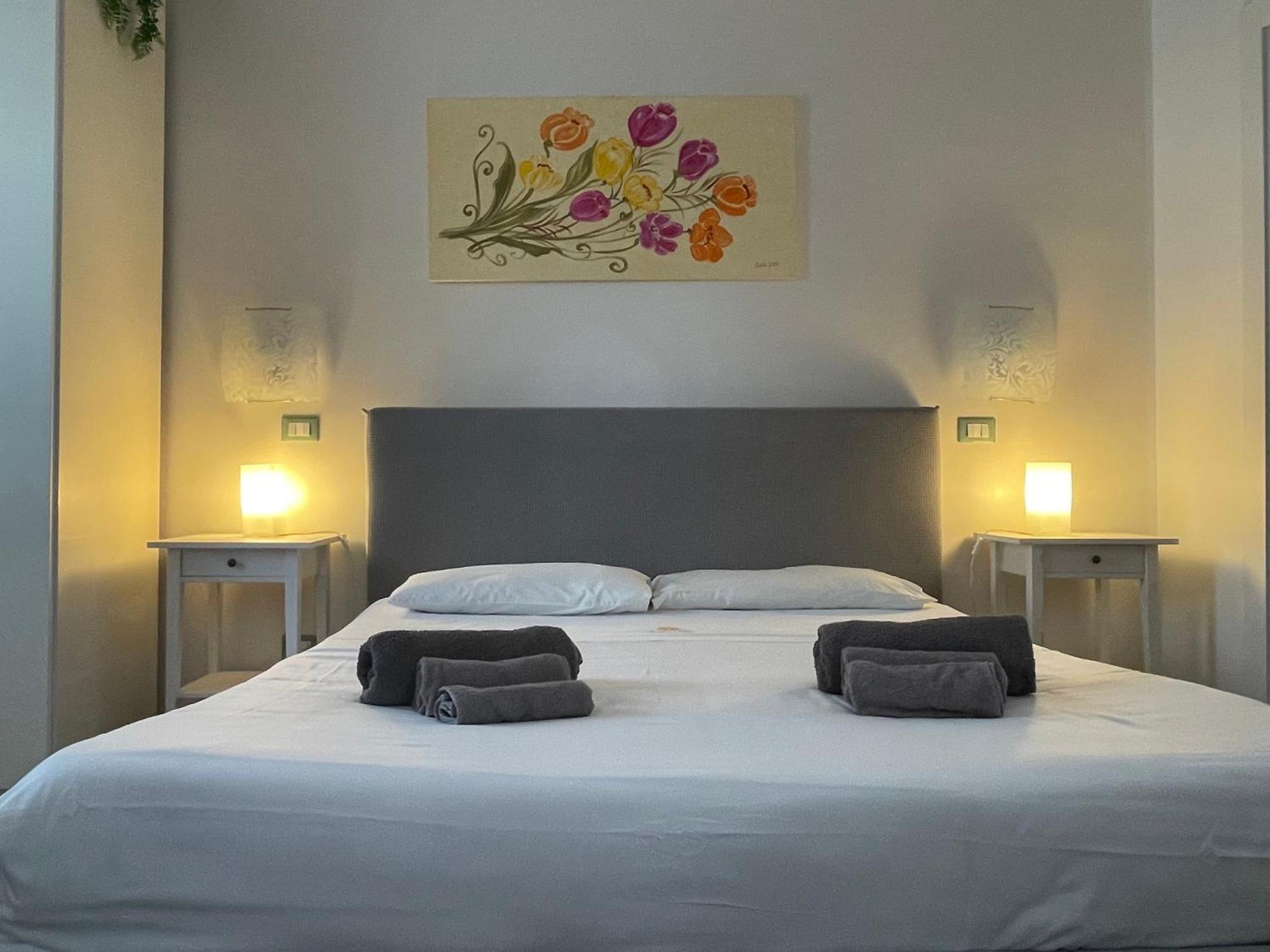 Il Giardino Di Flora Con Piscina Hotel Lecce Kültér fotó